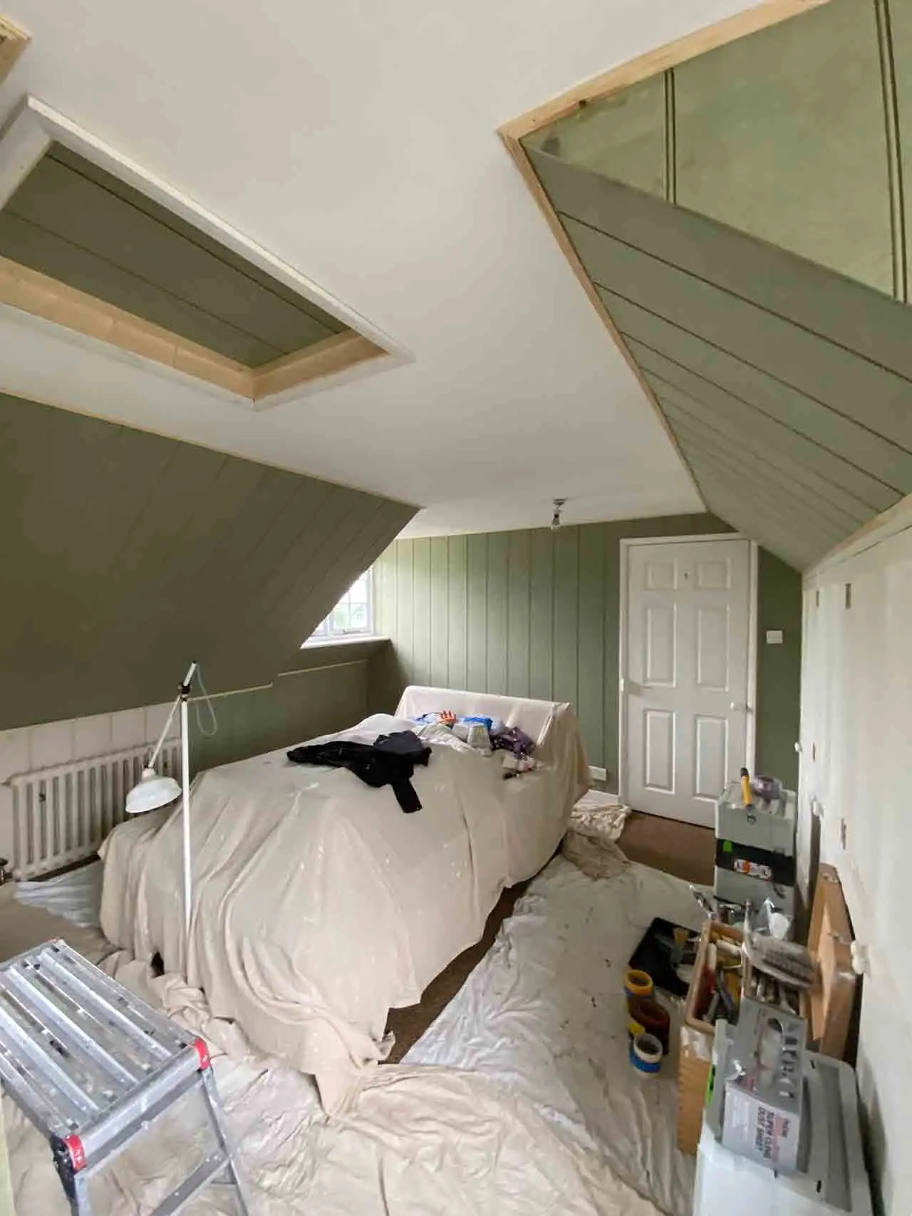 Detailed restoration repaint completed by VF Painting